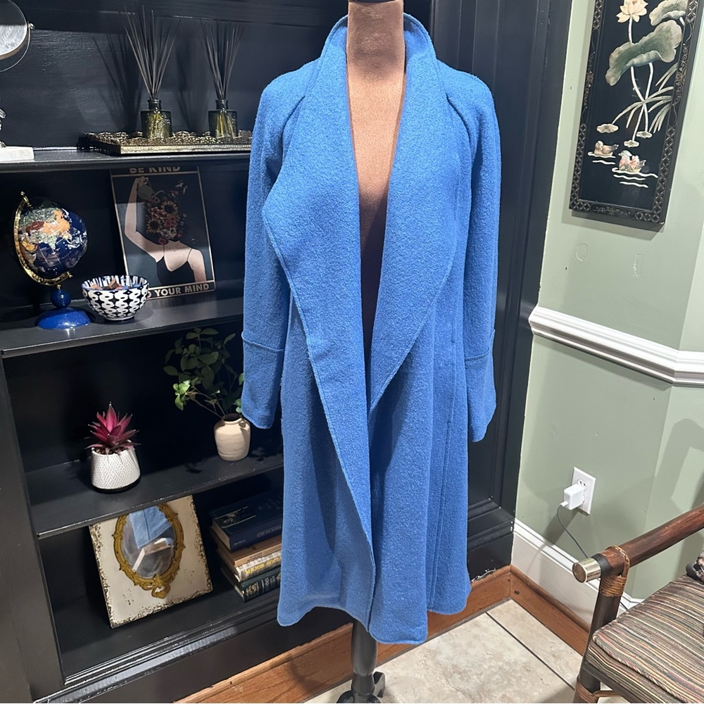 Tahari Wool Mix Coat – Size S – Vibrant Blue NWT